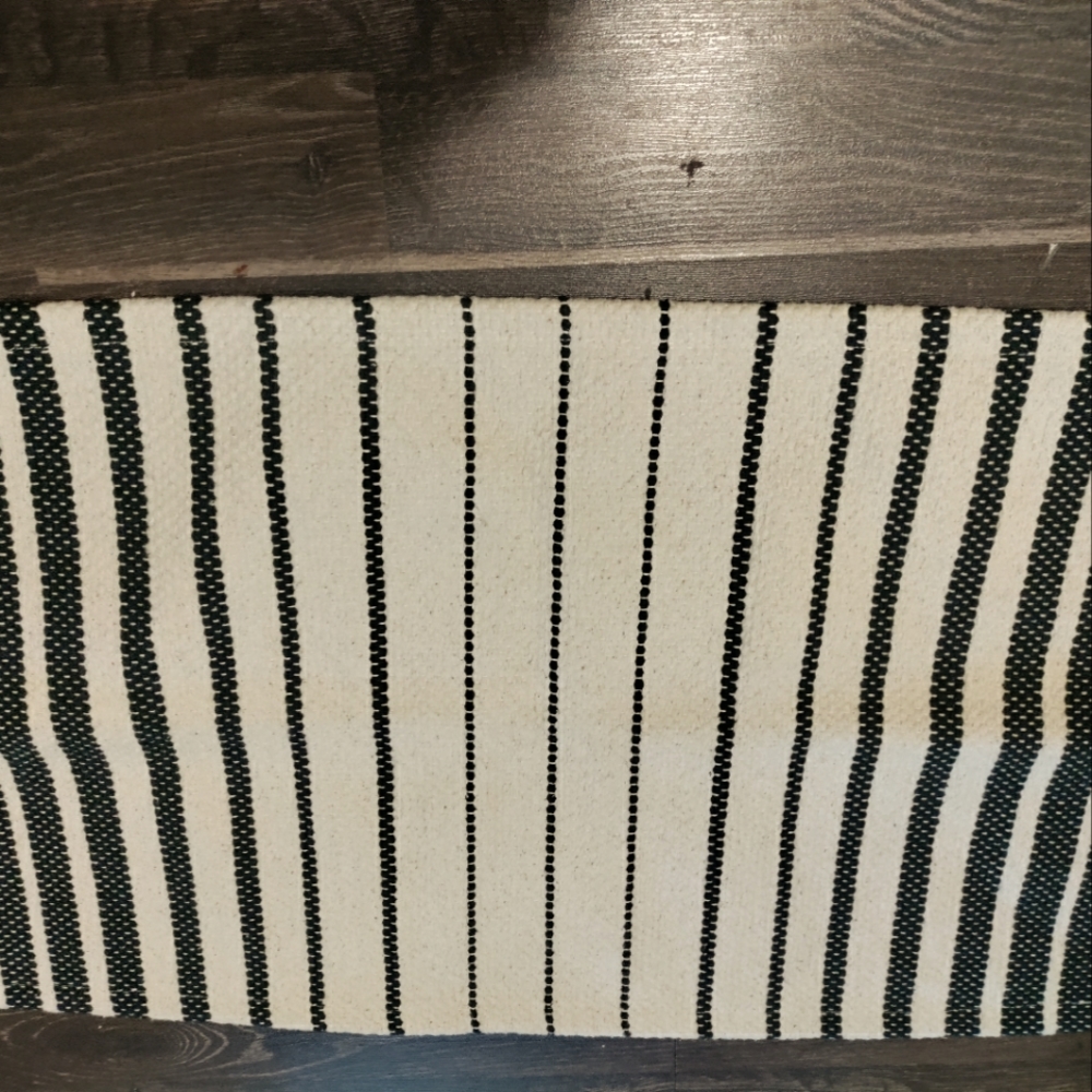 Cotton Woven Rug - Picture 2 of 4